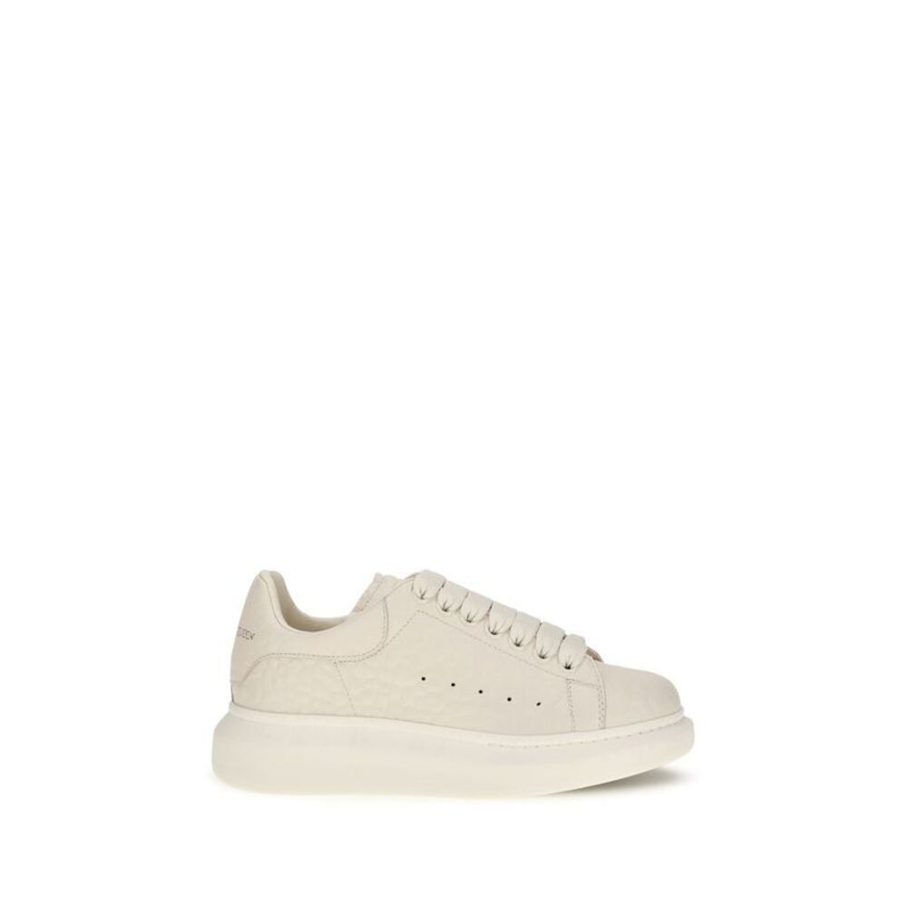 Alexander McQueen White Calf Leather Bos Taurus Chunky Women's Sneakers